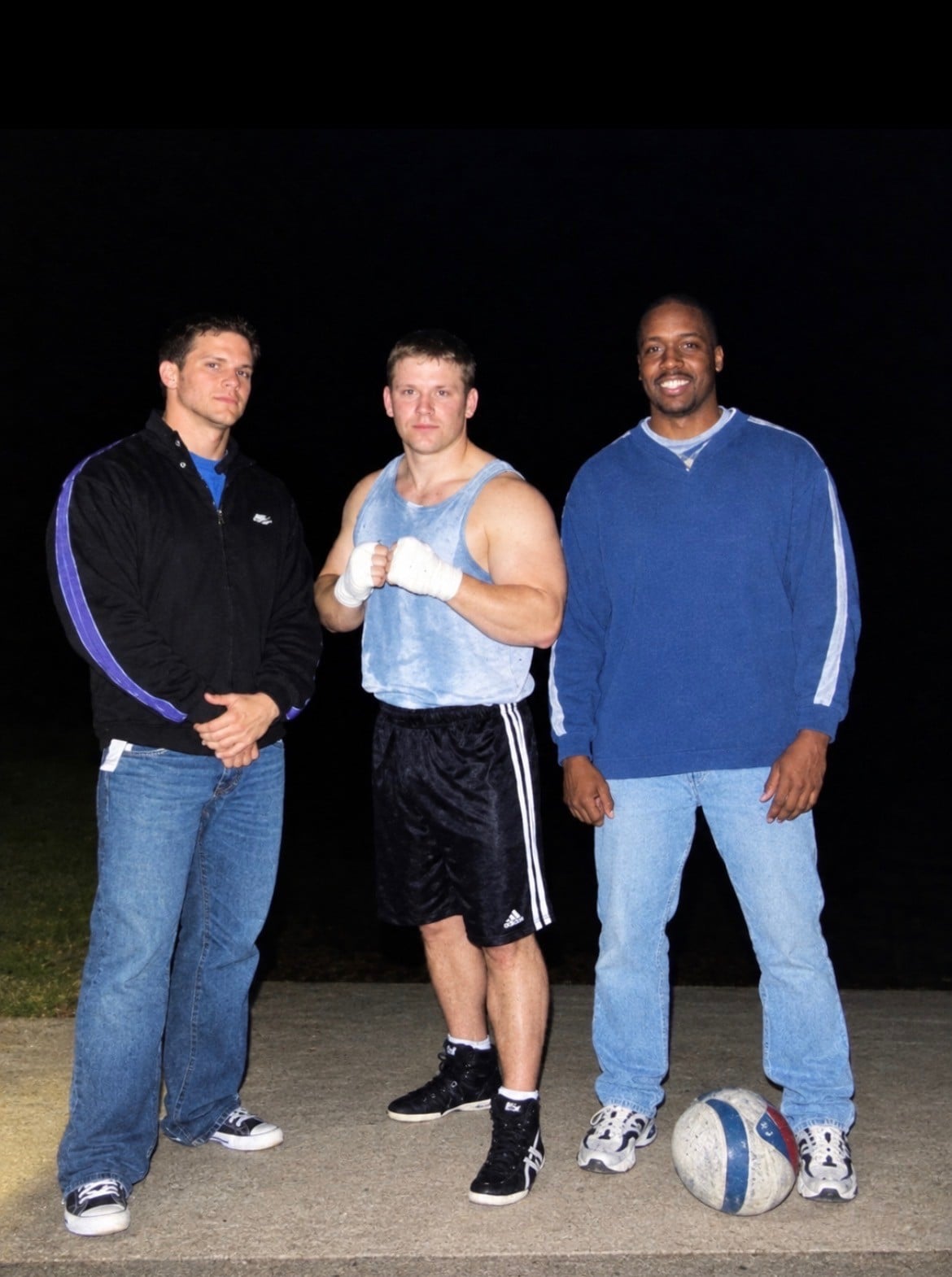 Boxers posing at the 2004 Southeast Texas GG201+ All Comers boxing event